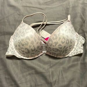 PINK push-up bra